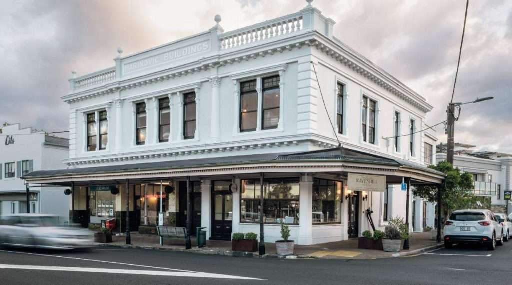Hinemoa street